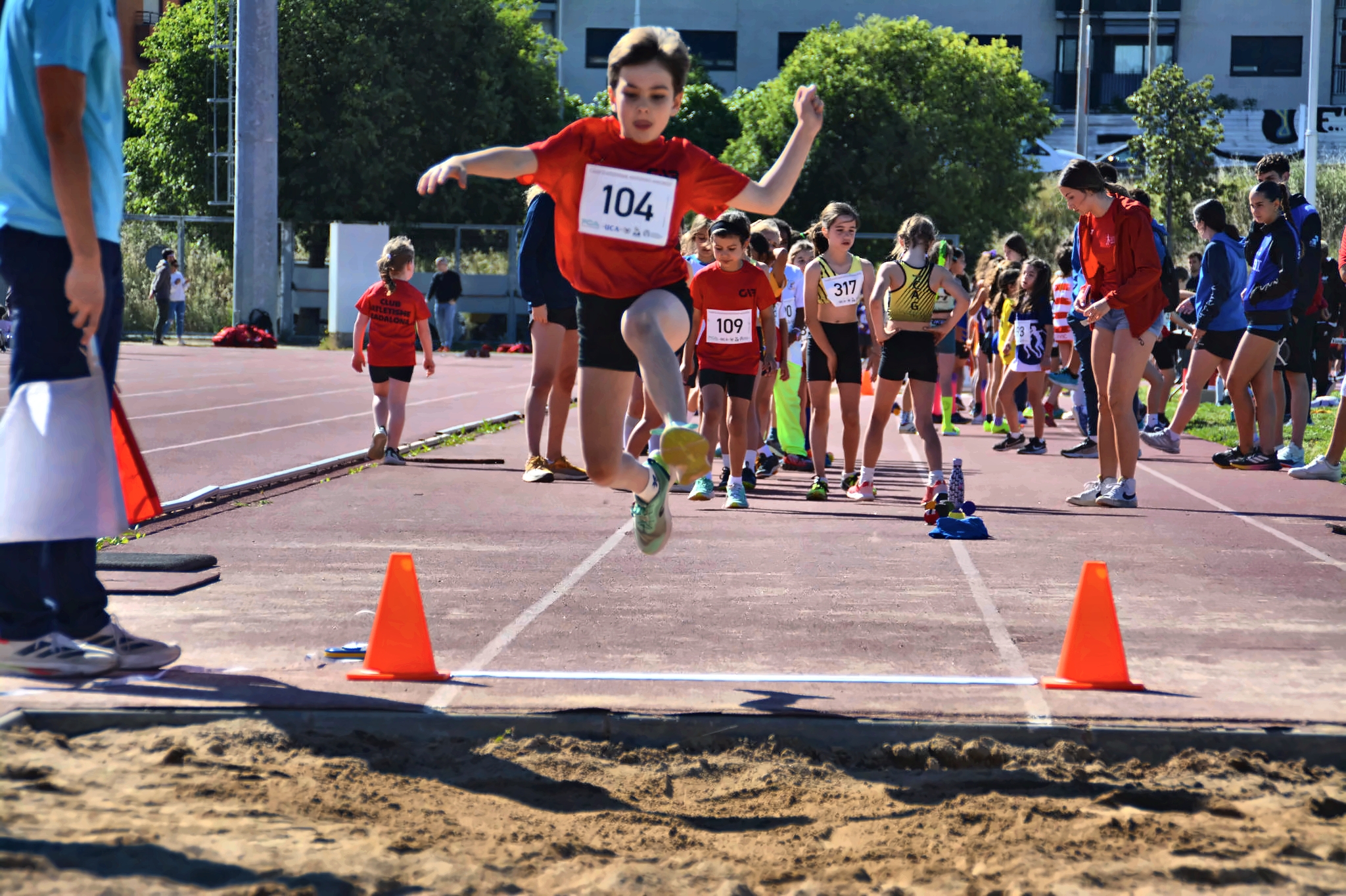 Club Atletisme Badalona - Escola